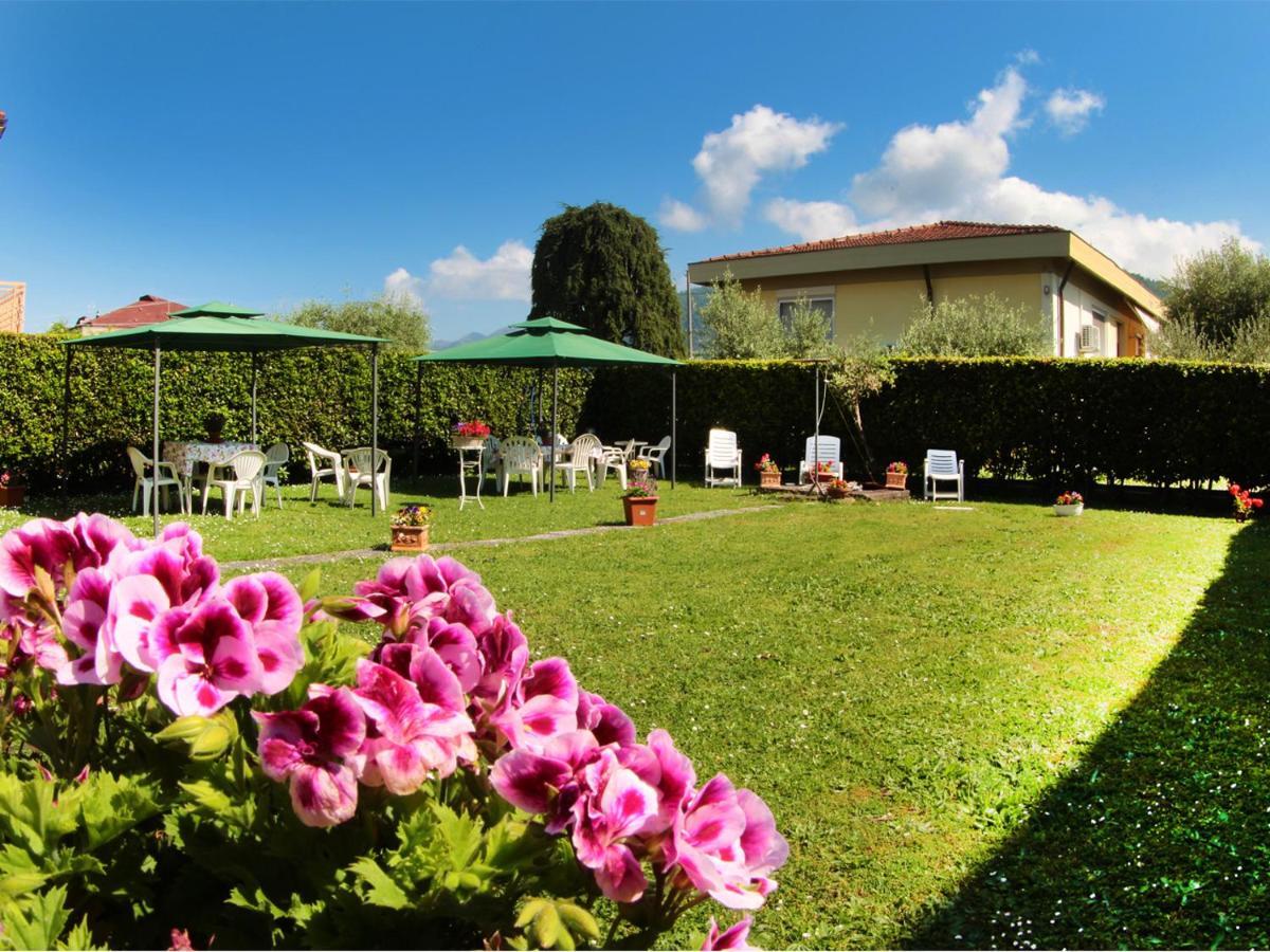 Villa Chiara Affitta Camere Carrara Dış mekan fotoğraf